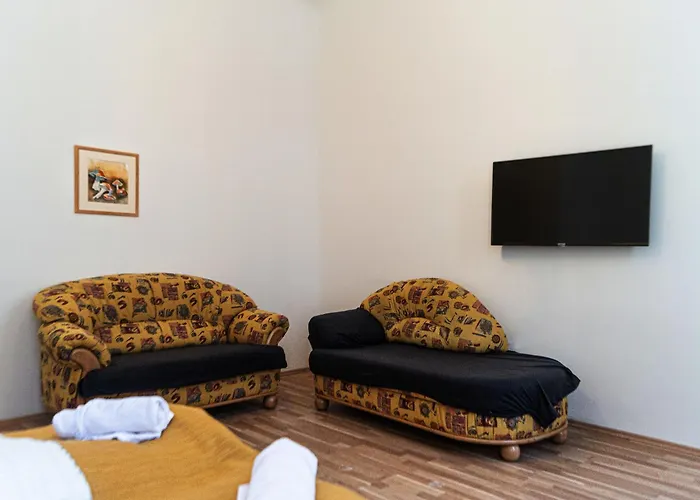 דירה Spacious 3 Private In A Shared In
