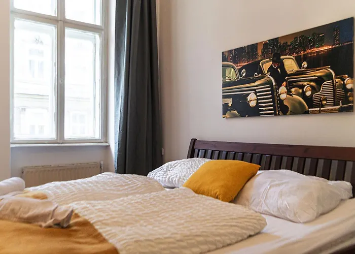 דירה Spacious 3 Private In A Shared In